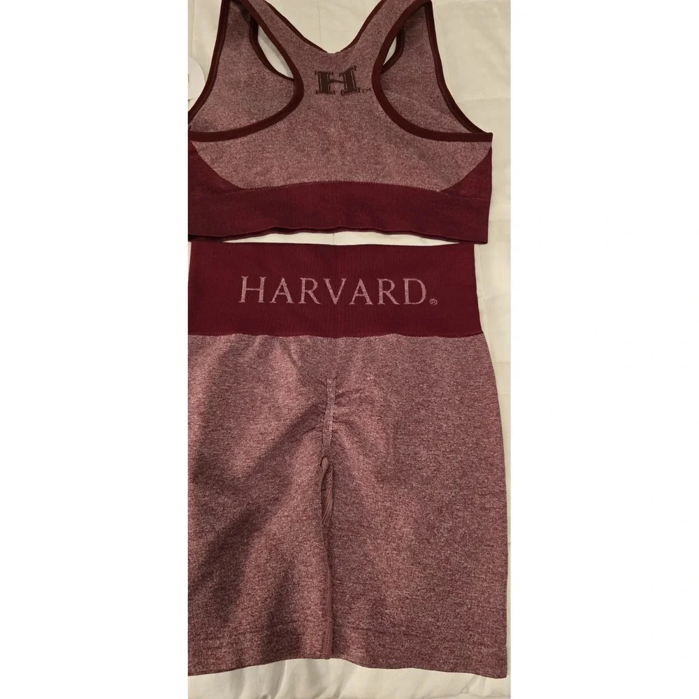 NWT, Harvard Yoga Set M Bottom L Top‎ , In Burgundy